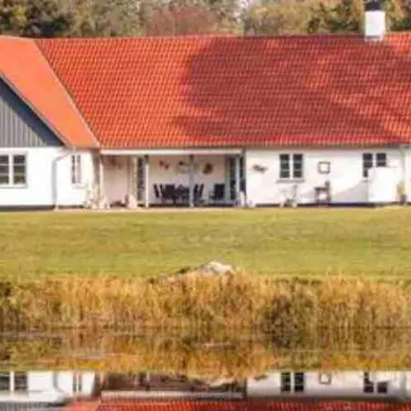 Villa Beautiful House On Huge Natural Ground